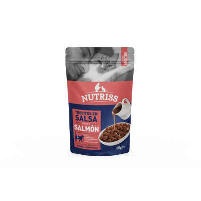 Alimento húmedo para gatos adultos Nutriss Salsa de Salmón 85 g